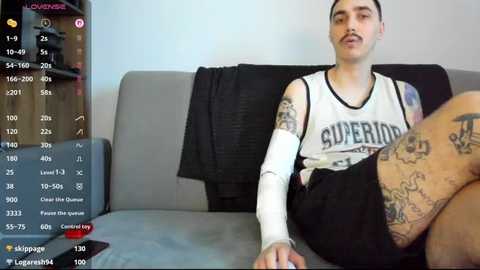 neighborhood_friends @ stripchat on 20260221