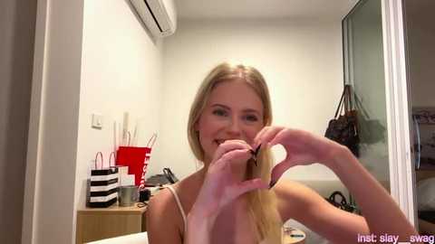 slay_swag @ stripchat on 20260221