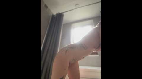 blondedoll_ @ stripchat on 20260222