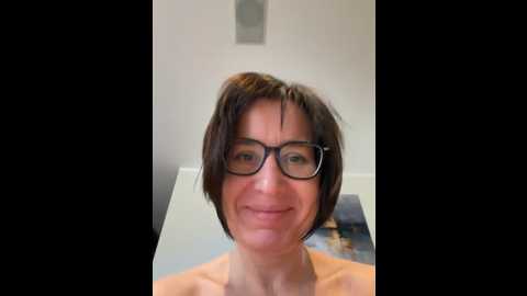 julieeroticdress @ stripchat on 20260222