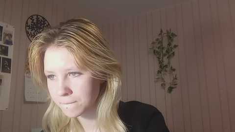 runawaybr1de @ stripchat on 20260222