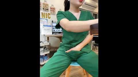 clinic_sexy @ stripchat on 20260223