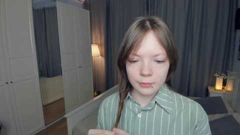 lavendermitten @ stripchat on 20260223