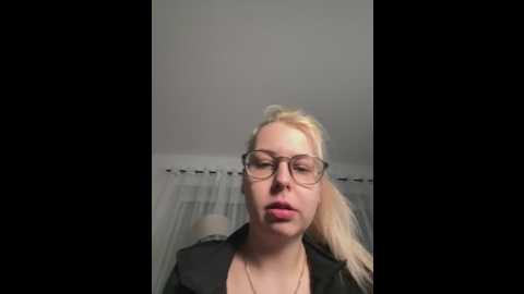 livewithlucy @ stripchat on 20260223