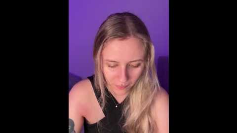 lunawolf21 @ stripchat on 20260223