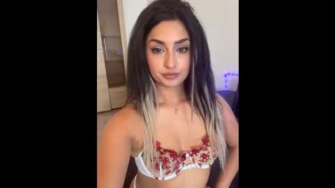 mia_spicyy @ stripchat on 20260223