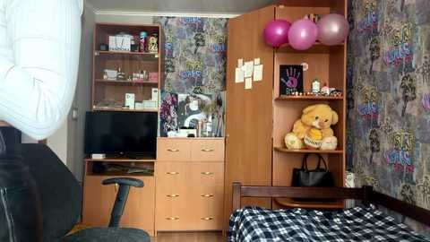 poly_princess @ stripchat on 20260223