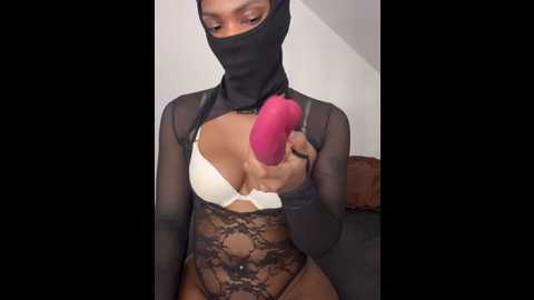 kiaraamara @ stripchat on 20260225