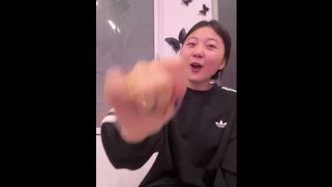 lxr77887 @ stripchat on 20260225