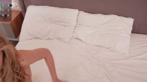 playussoftly @ stripchat on 20260225