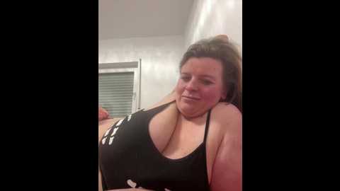 laura_loveyou @ stripchat on 20260226