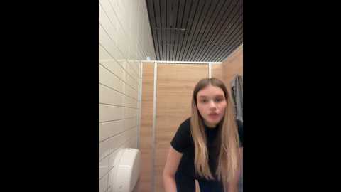 baravisha @ stripchat on 20260227