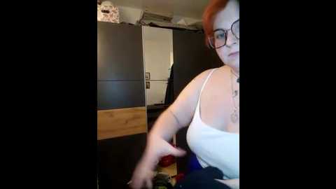 chrissiosaurus @ stripchat on 20260227