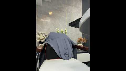 linh_2004 @ stripchat on 20260227