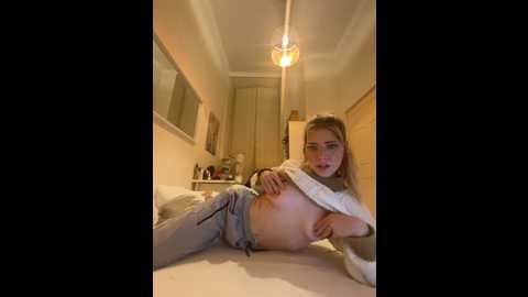 mellimoon @ stripchat on 20260227