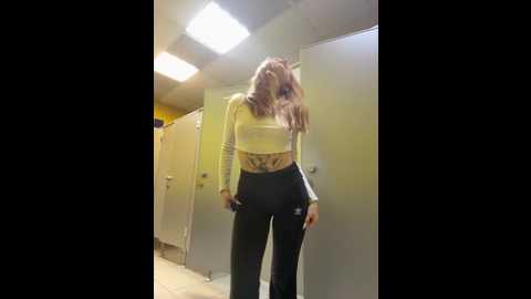 _little_ginger @ stripchat on 20260228