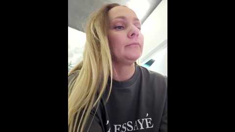 bondgirl_013 @ stripchat on 20260228