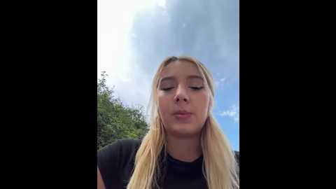 hotamanda01 @ stripchat on 20260228