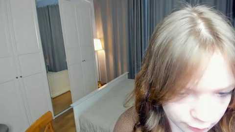lavendermitten @ stripchat on 20260228