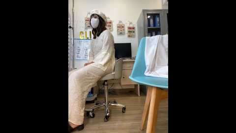 clinic_sexy @ stripchat on 20260301