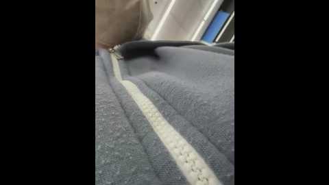 linh_2004 @ stripchat on 20260301