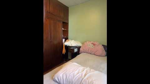 lyla_luv @ stripchat on 20260301