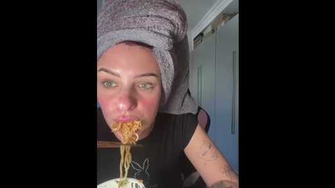 oliviaafischer @ stripchat on 20260301