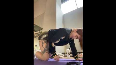 assole @ stripchat on 20260302