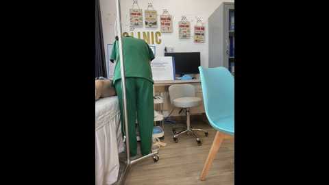 clinic_sexy @ stripchat on 20260302