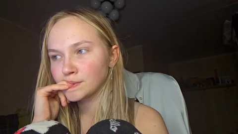 karinrobertson @ stripchat on 20260302