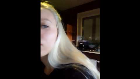 glowing_jessica @ stripchat on 20260303