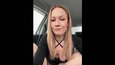 lavenderhot @ stripchat on 20260303