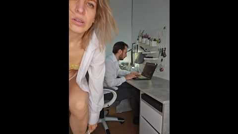 lovebackground @ stripchat on 20260303