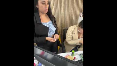 antonella_julieta @ stripchat on 20260304