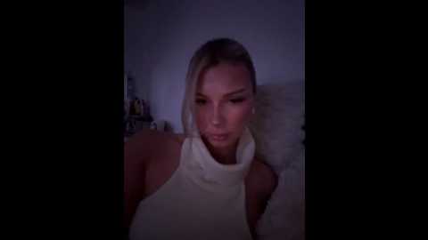 blondeeee @ stripchat on 20260304