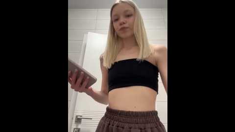 lali_lu @ stripchat on 20260304