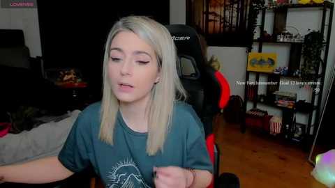 lisaonthemoon @ stripchat on 20260304