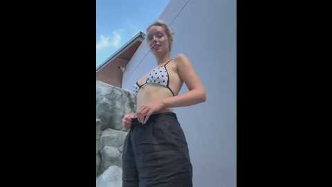 sunnyshiney @ stripchat on 20260304