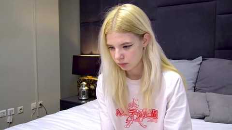 ester_still @ stripchat on 20260305