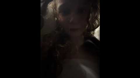 outside_rosy @ stripchat on 20260305