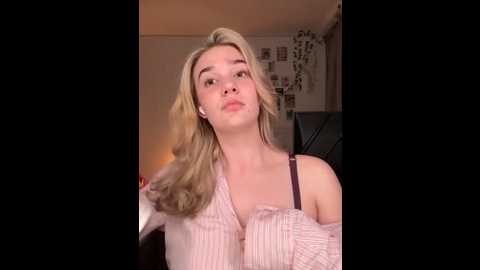 sexyveloura @ stripchat on 20260305