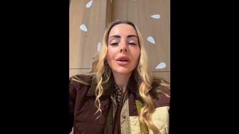 emasalis @ stripchat on 20260306