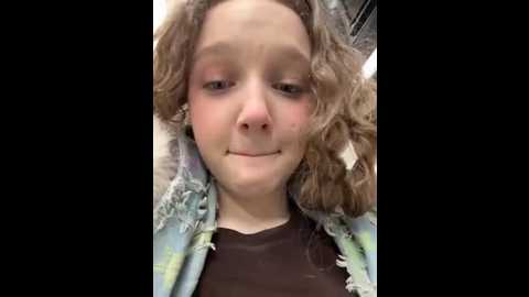 outside_rosy @ stripchat on 20260306