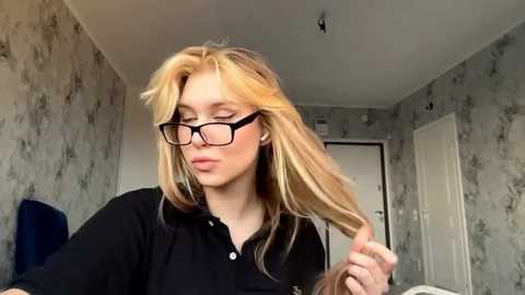 sharilappas @ stripchat on 20260306