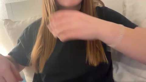 lucyschickt @ stripchat on 20260307