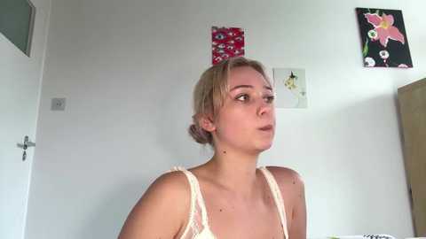 sourmidday @ stripchat on 20260307