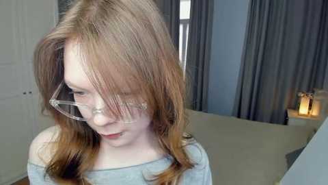 lavendermitten @ stripchat on 20260308