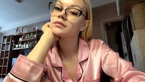 miacashe @ stripchat on 20260308