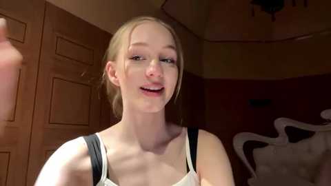 anika_socutehe @ stripchat on 20260309
