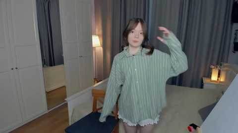 lavendermitten @ stripchat on 20260309